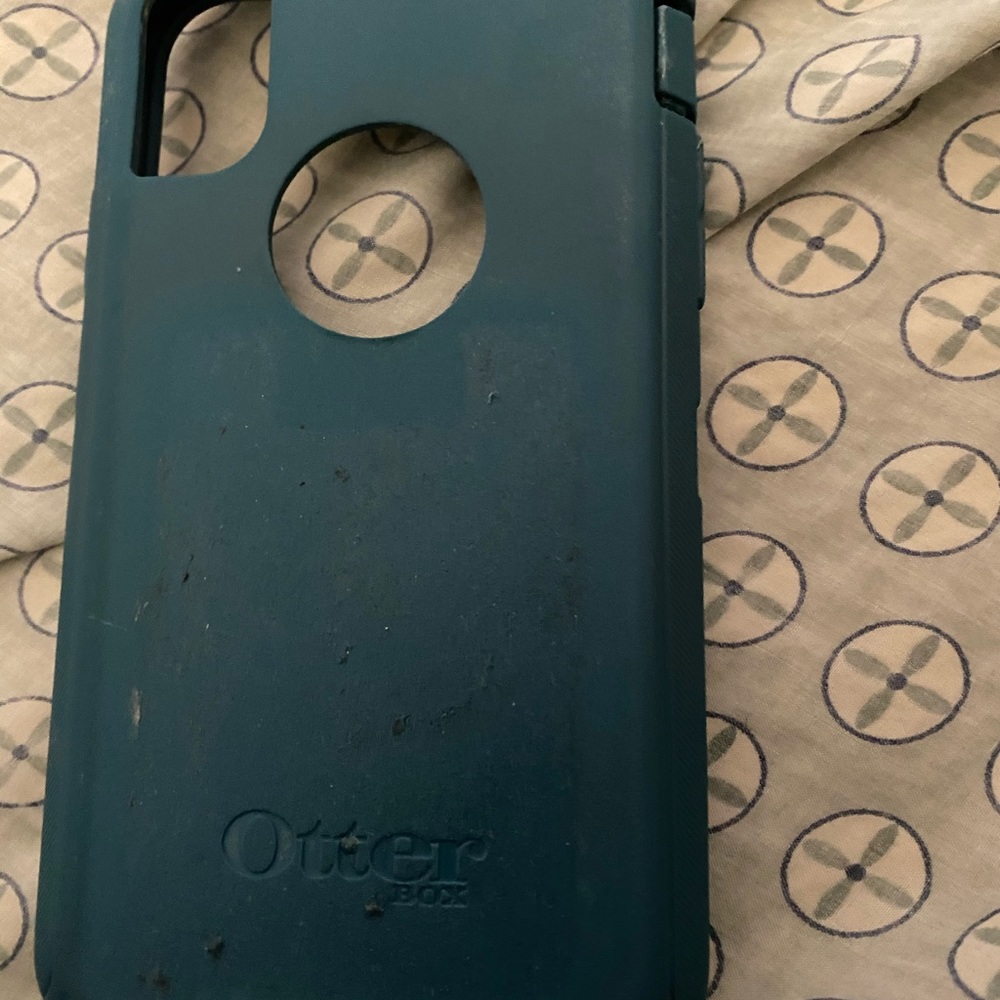Screenless Otterbox - Picture 5 of 5